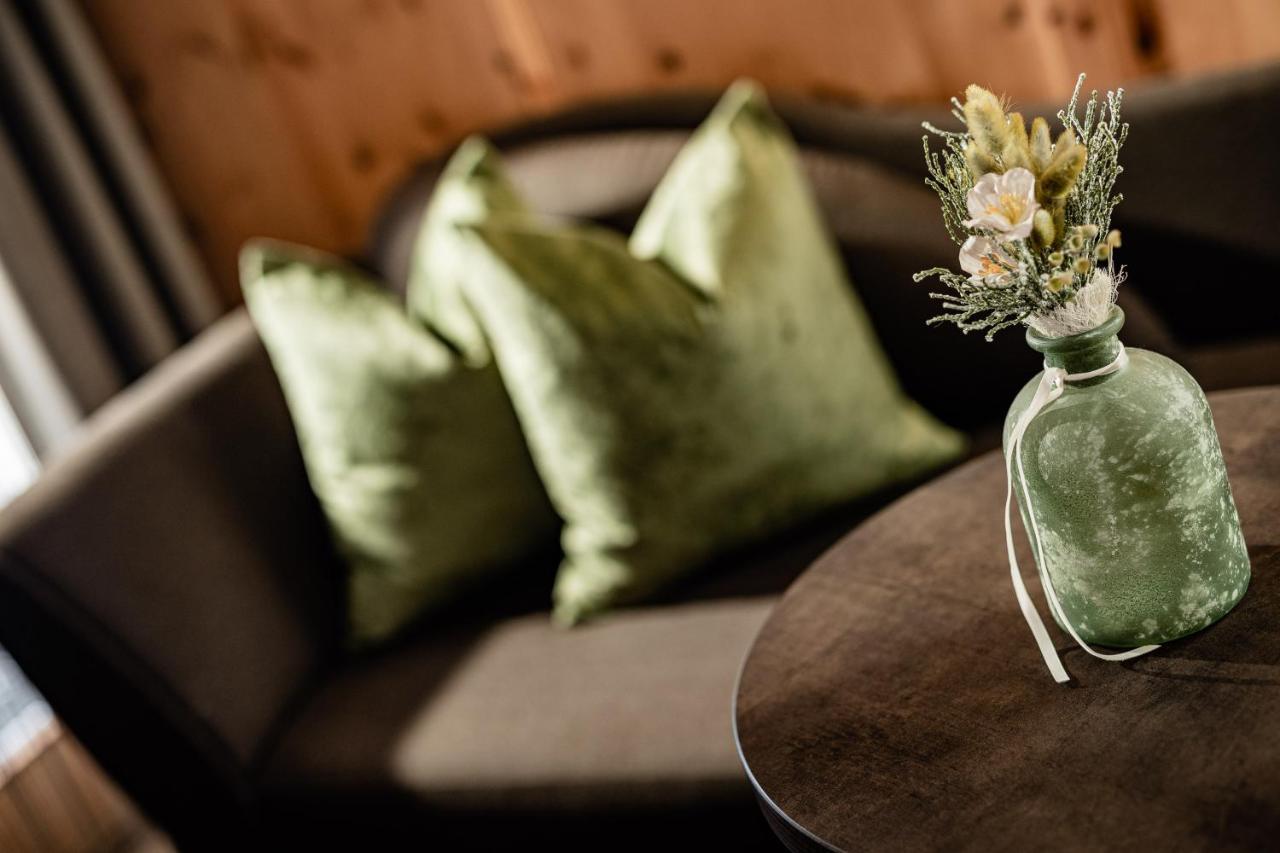 Boutique & Fashion Hotel Maciaconi - Gardenahotels Santa Cristina Val Gardena Екстер'єр фото