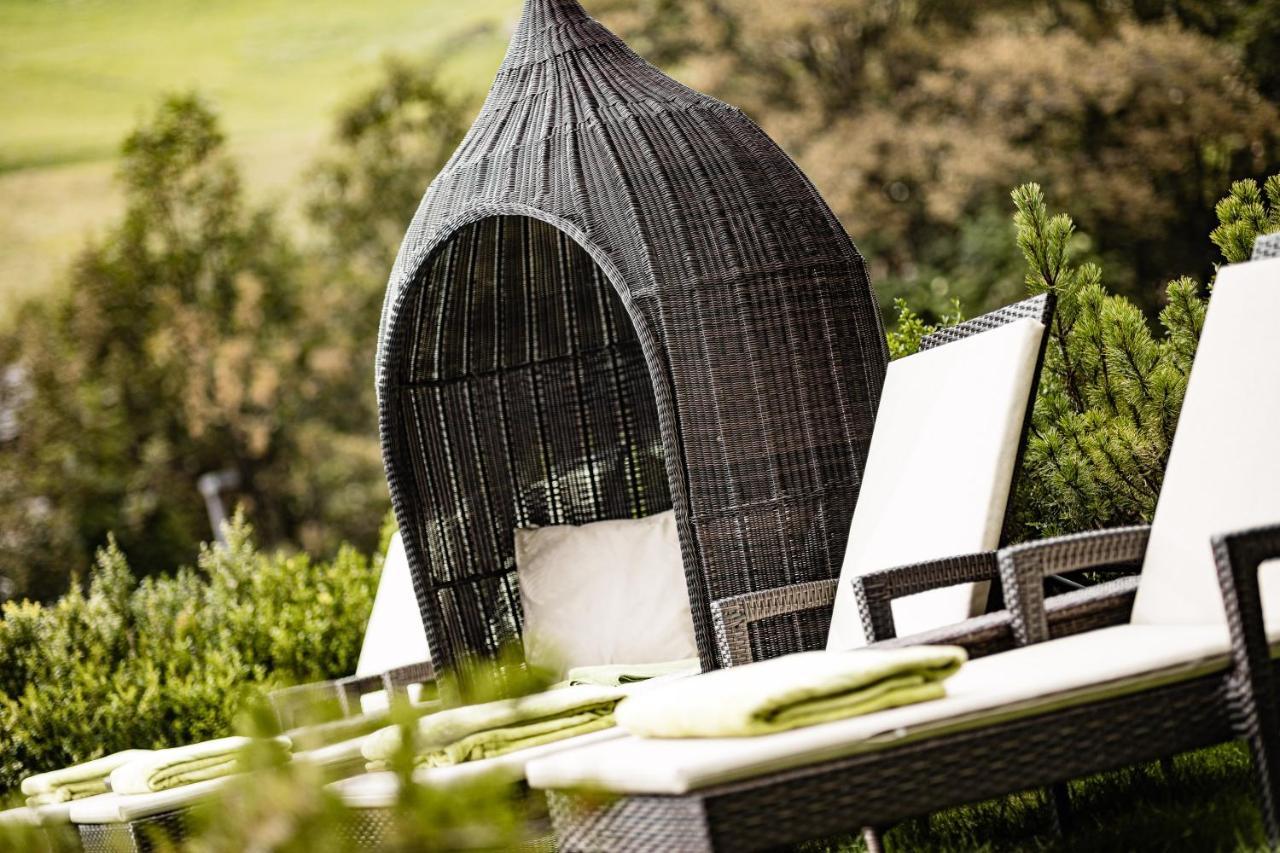 Boutique & Fashion Hotel Maciaconi - Gardenahotels Santa Cristina Val Gardena Екстер'єр фото